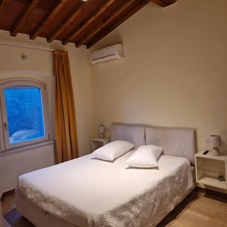 Couette-café La Zagara Querceta